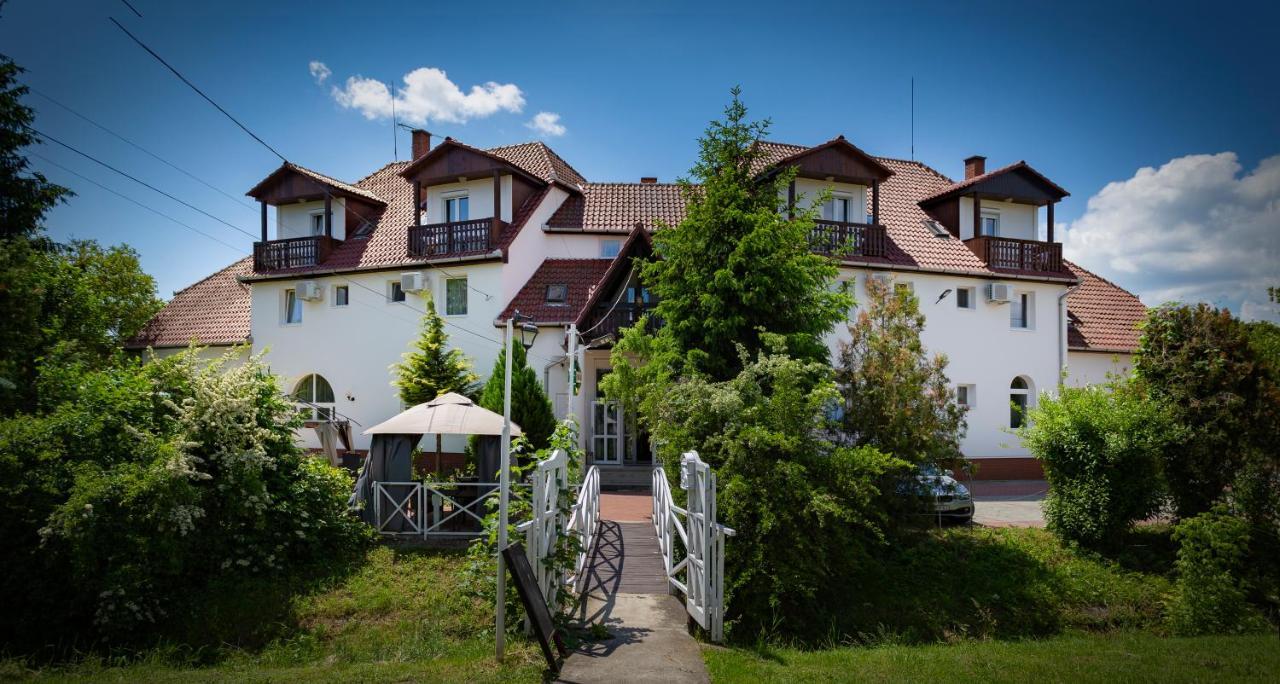 Bed and Breakfast Alabástrom Panzió és Étterem Bogács Exterior foto