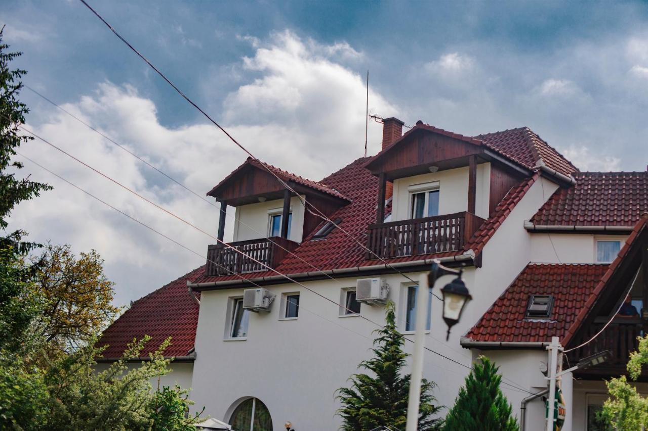 Bed and Breakfast Alabástrom Panzió és Étterem Bogács Exterior foto